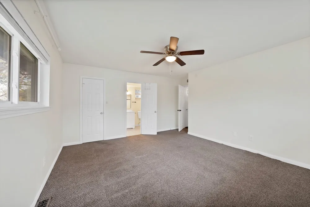 1205 Golden Trophy Drive Dallas, TX 75232