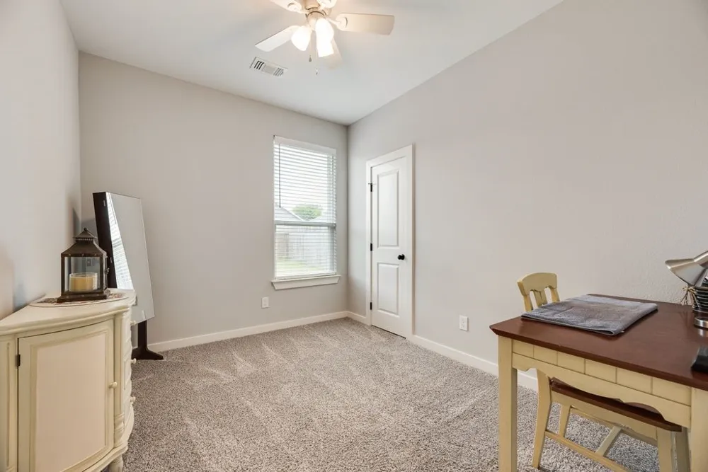 109 Vaughn Meadows Drive Tom Bean, TX 75491