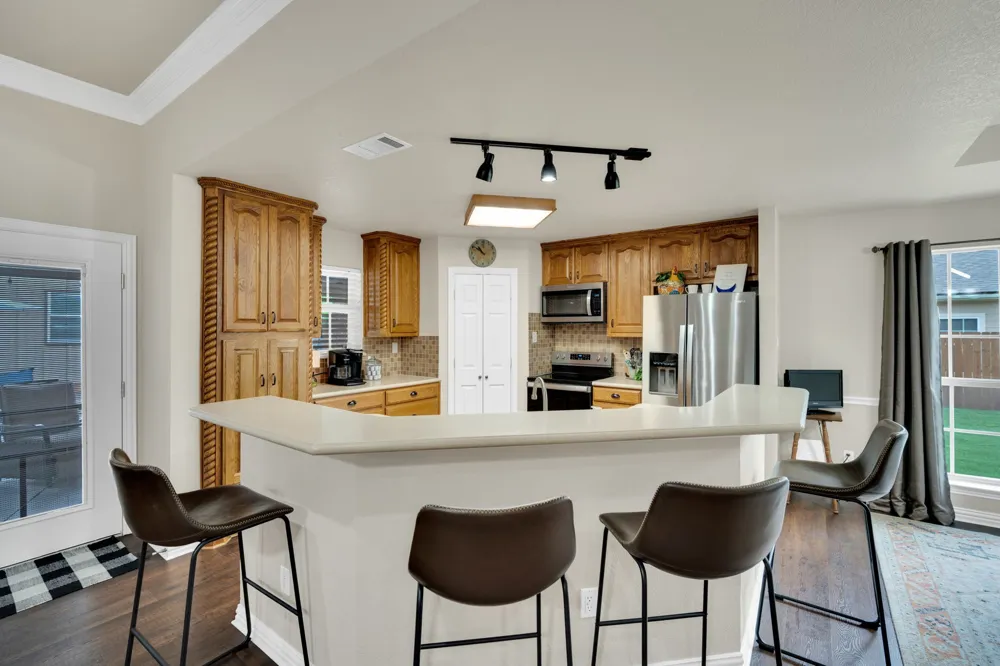 502 Main Street Maypearl, TX 76064