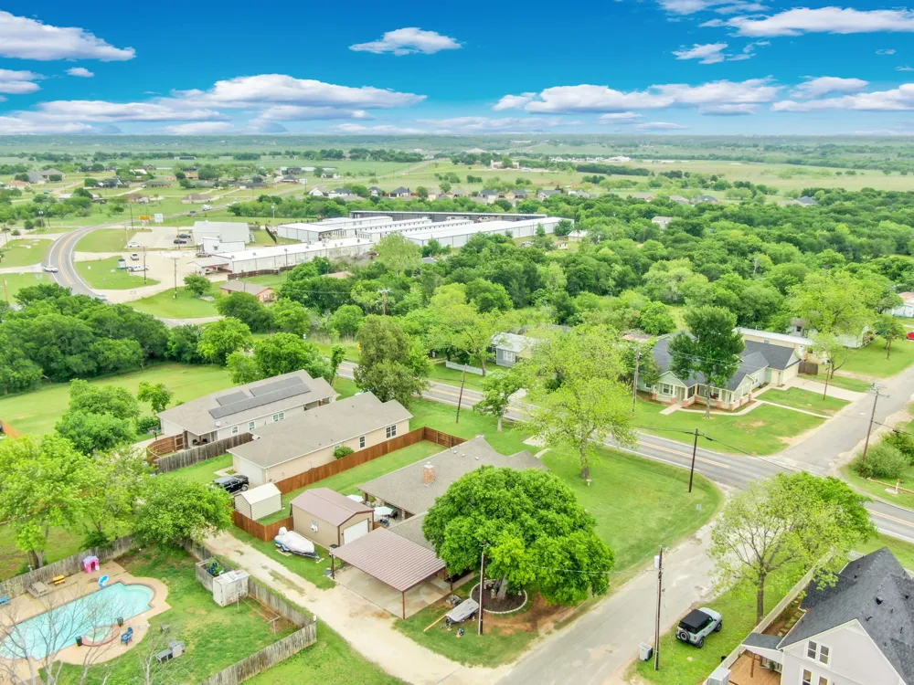 502 Main Street Maypearl, TX 76064