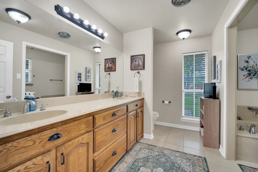 502 Main Street Maypearl, TX 76064