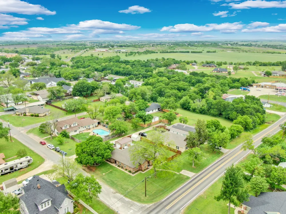 502 Main Street Maypearl, TX 76064