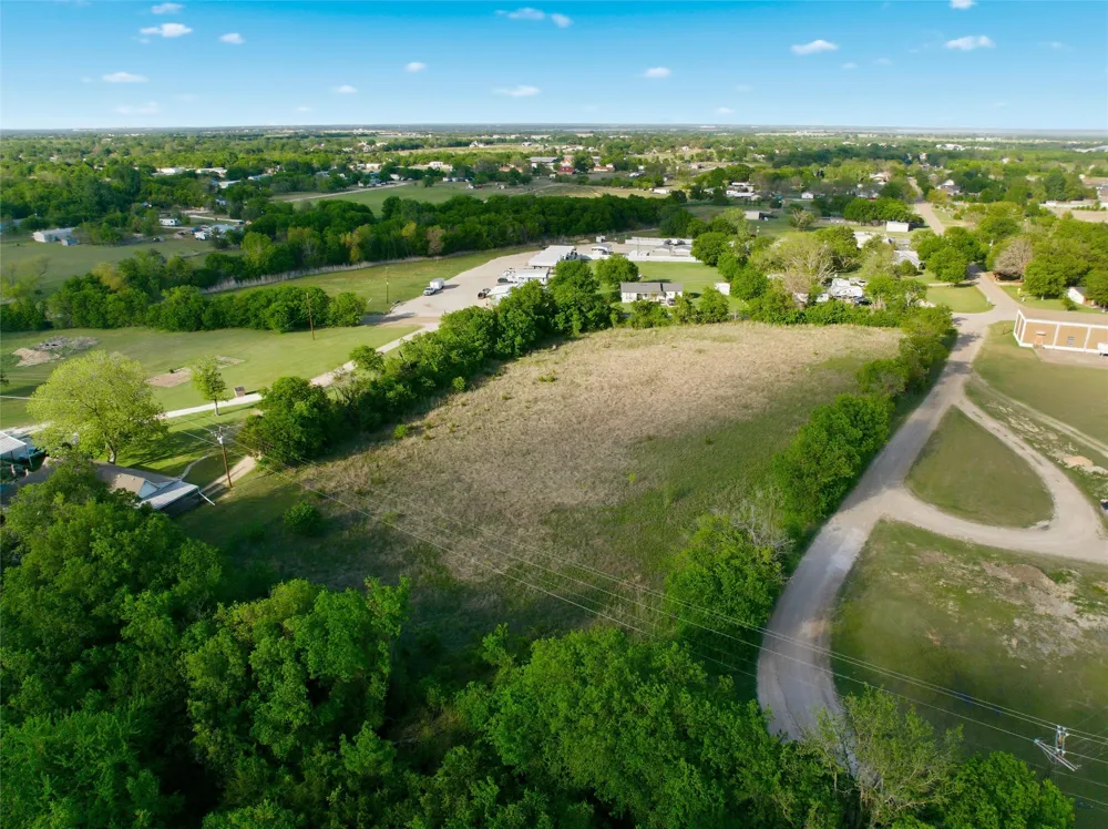 Randy Dr. Woodway, TX 76712
