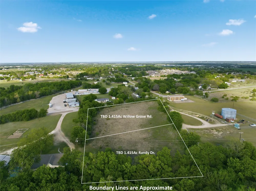 Randy Dr. Woodway, TX 76712