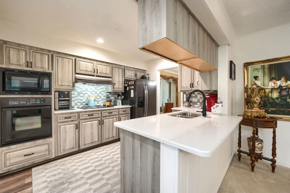 8226 Hunnicut Road Dallas, TX 75228