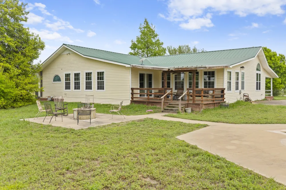 7626 Fm 1002 S Big Sandy, TX 75755