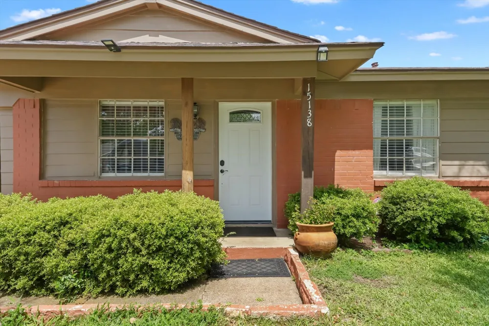 15138 Marsha Drive Balch Springs, TX 75180