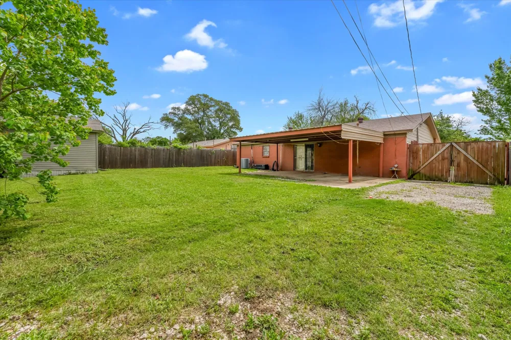 15138 Marsha Drive Balch Springs, TX 75180