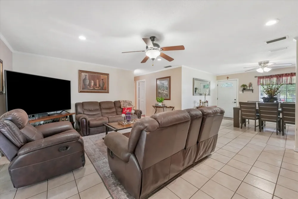 15138 Marsha Drive Balch Springs, TX 75180