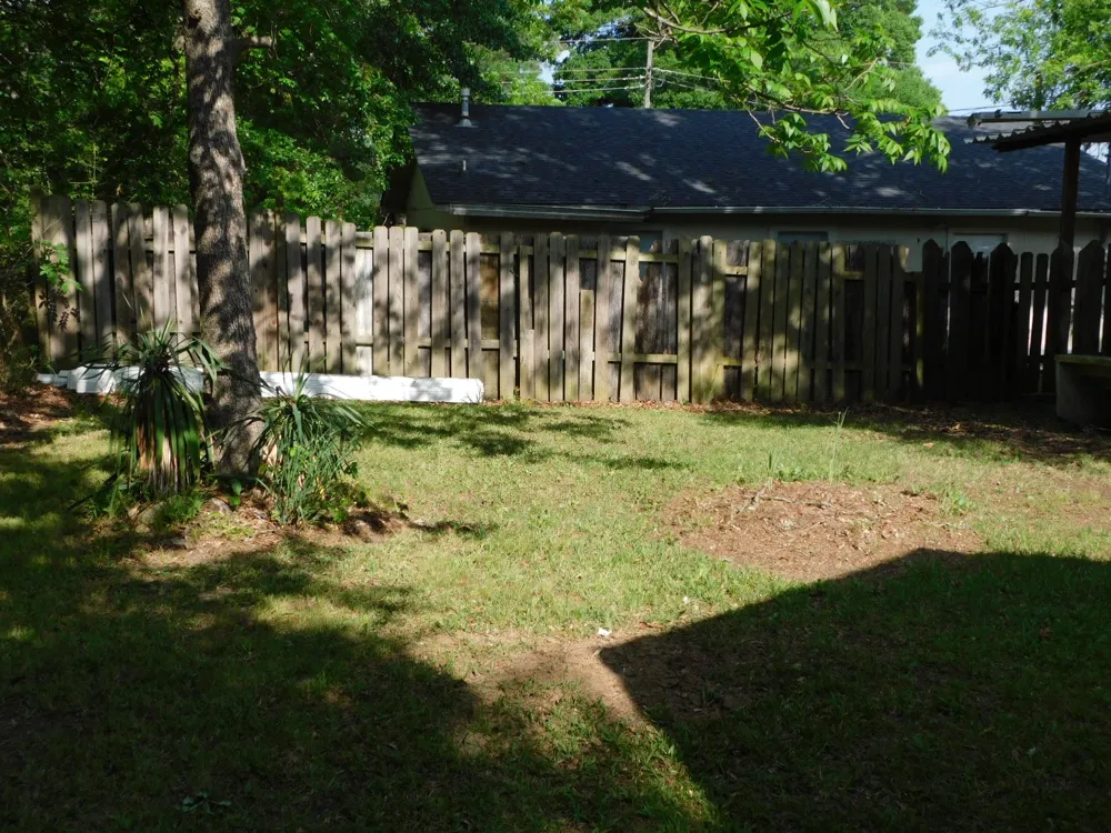 105 NW 2nd Springhill, LA 71075