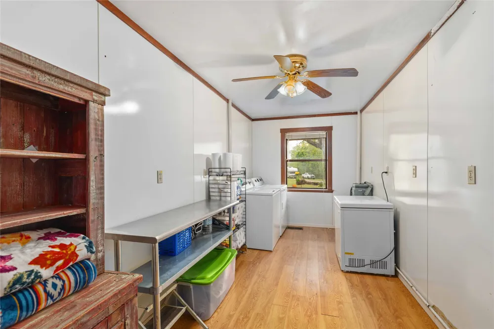 660 W County Road 549 Mullin, TX 76864