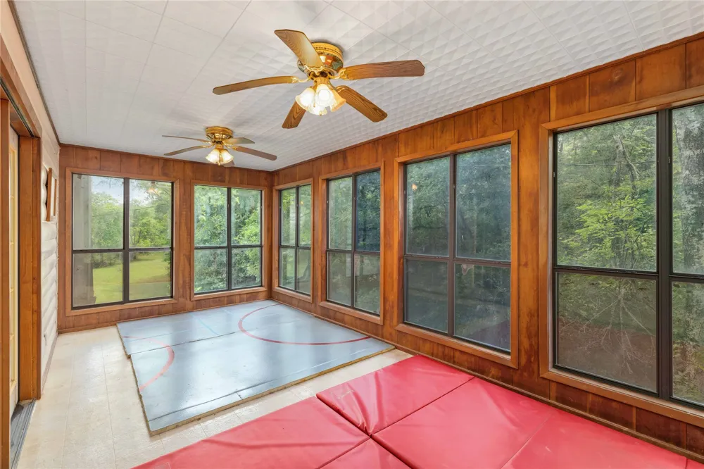 660 W County Road 549 Mullin, TX 76864