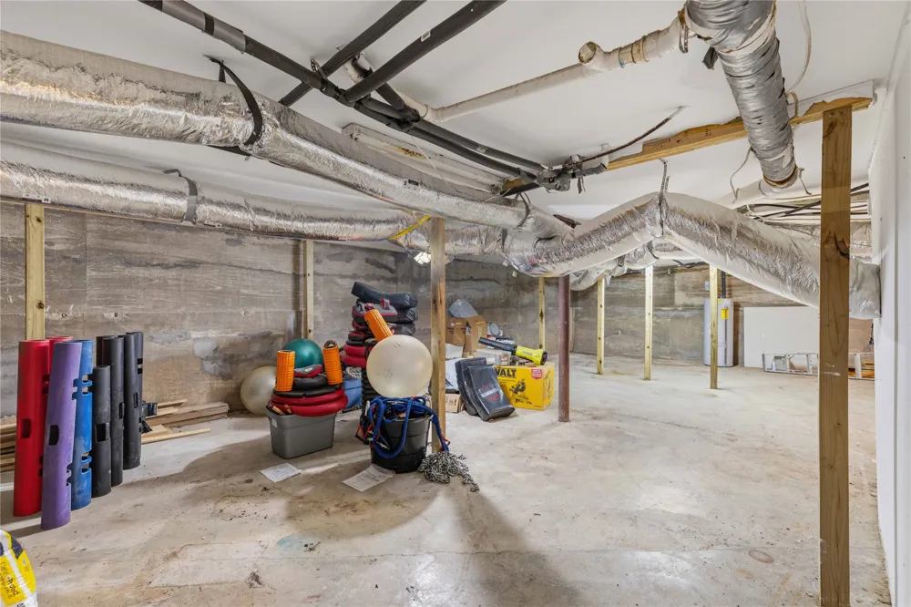 660 W County Road 549 Mullin, TX 76864