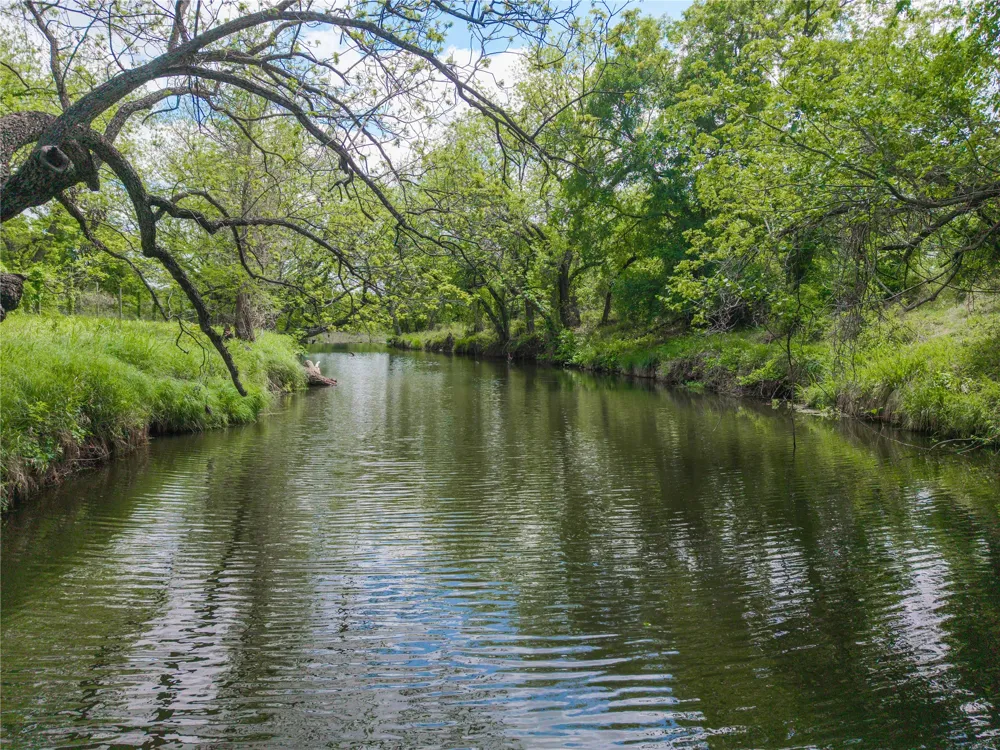 660 W County Road 549 Mullin, TX 76864