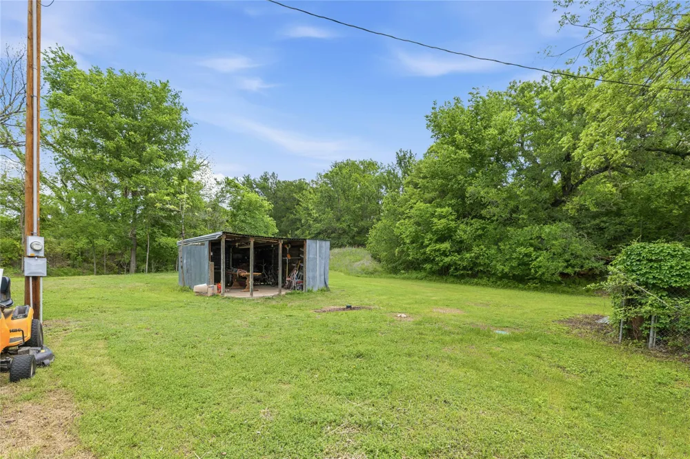 660 W County Road 549 Mullin, TX 76864