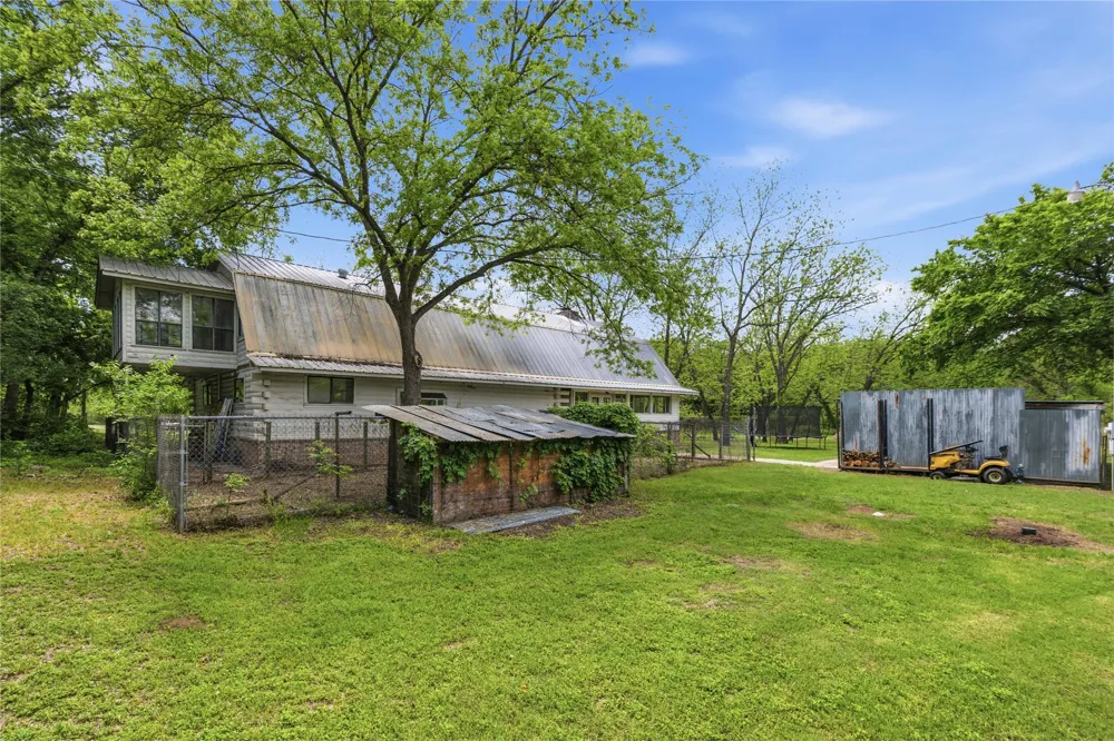 660 W County Road 549 Mullin, TX 76864