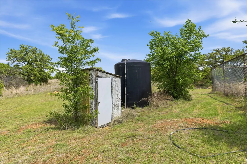 660 W County Road 549 Mullin, TX 76864