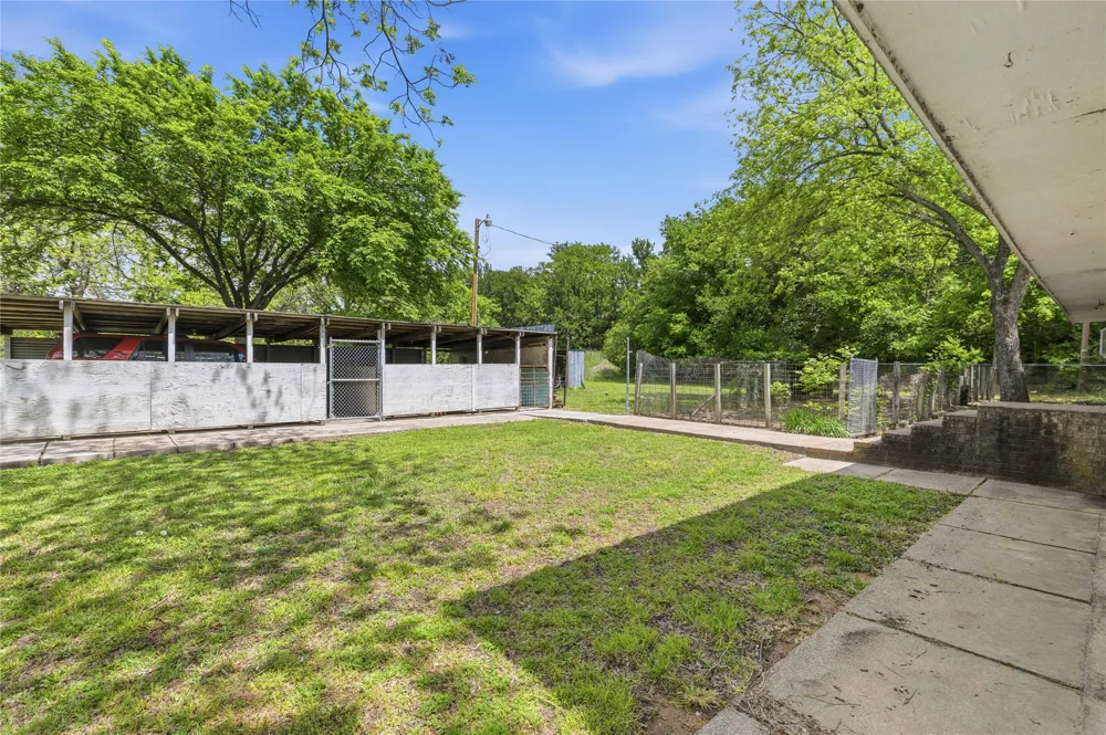 660 W County Road 549 Mullin, TX 76864
