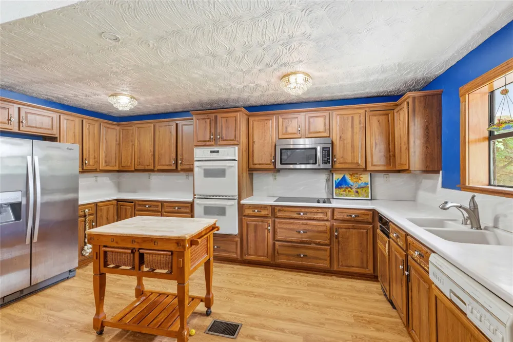 660 W County Road 549 Mullin, TX 76864