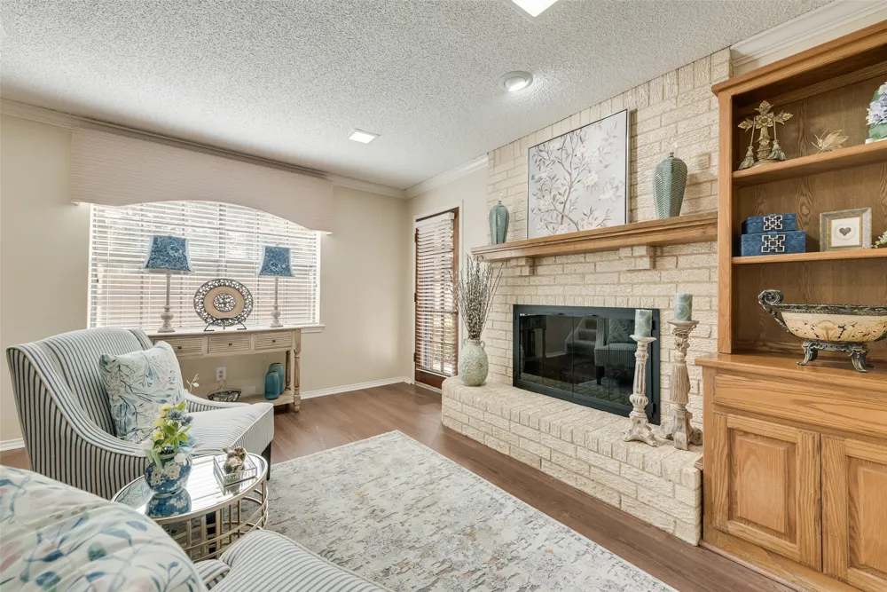 1903 Spirit Walk Mansfield, TX 76063