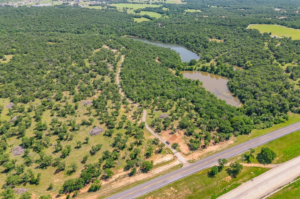 8955 Wolf Hollow Millsap, TX 76066