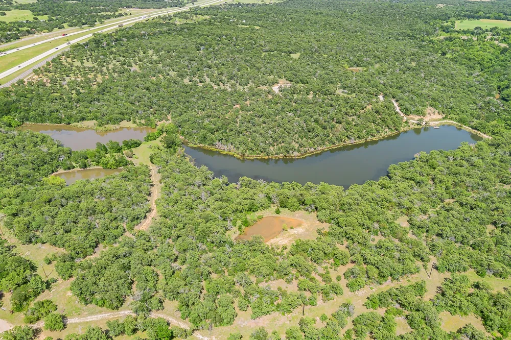8955 Wolf Hollow Millsap, TX 76066