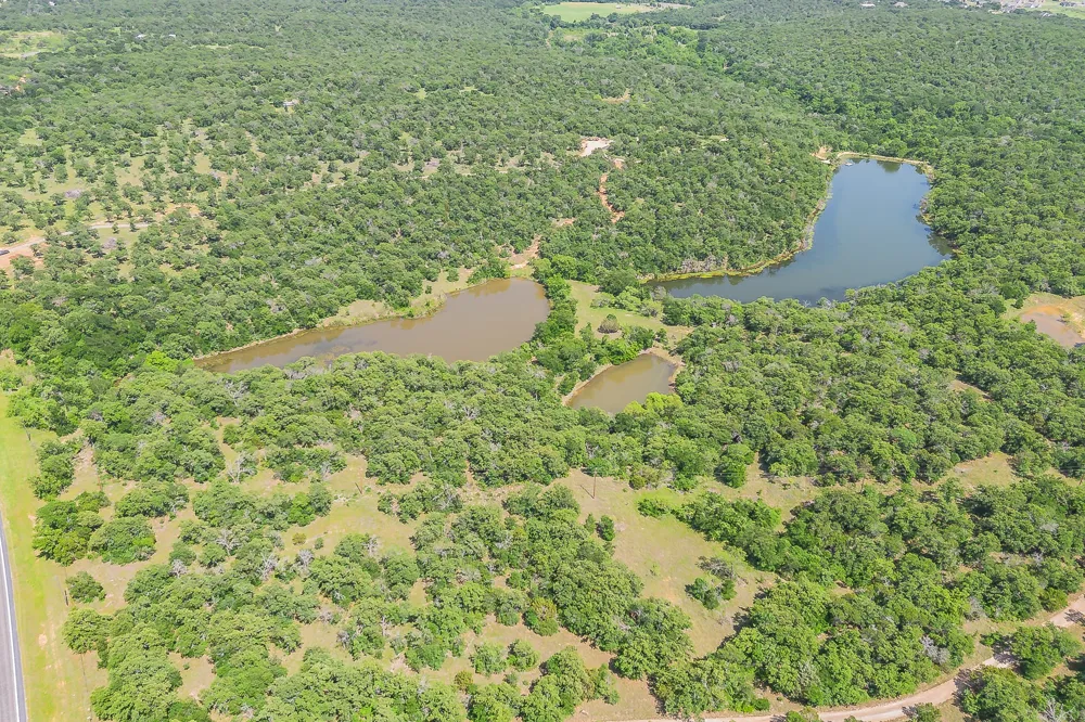 8955 Wolf Hollow Millsap, TX 76066