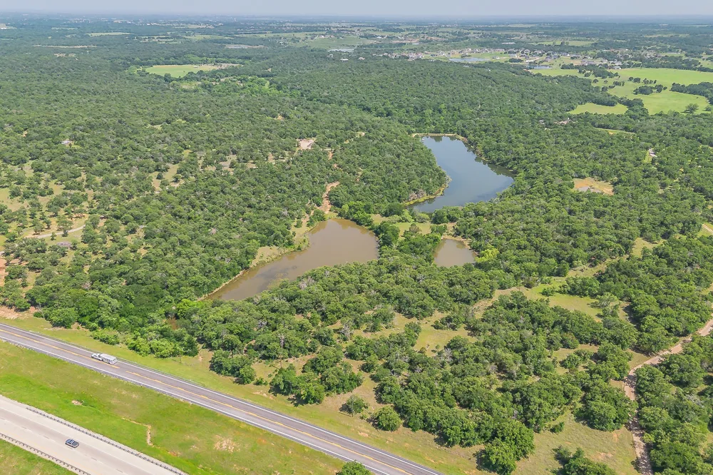 8955 Wolf Hollow Millsap, TX 76066