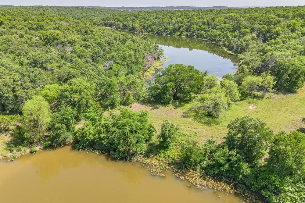 8955 Wolf Hollow Millsap, TX 76066