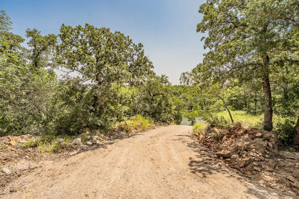 8955 Wolf Hollow Millsap, TX 76066