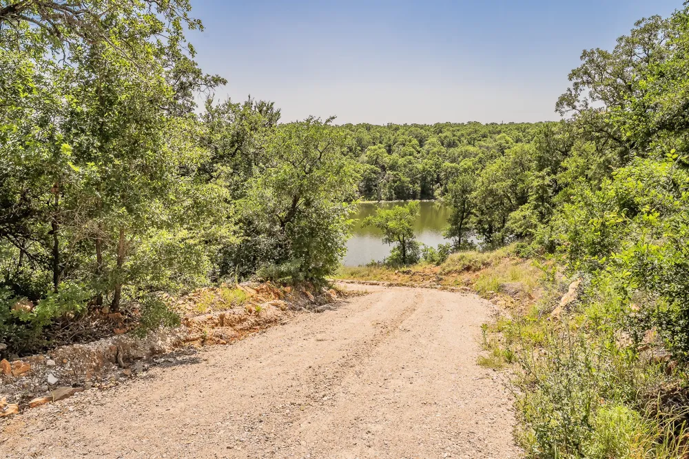 8955 Wolf Hollow Millsap, TX 76066