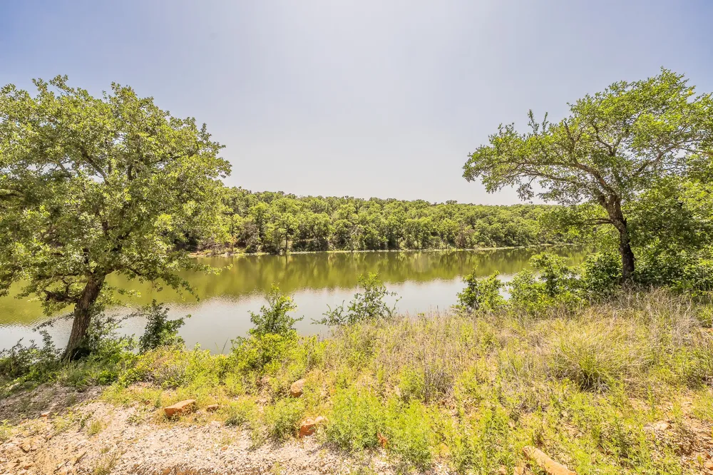 8955 Wolf Hollow Millsap, TX 76066