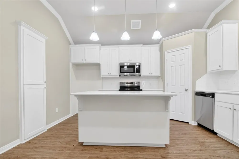 2509 Yoder Lane Robinson, TX 76706