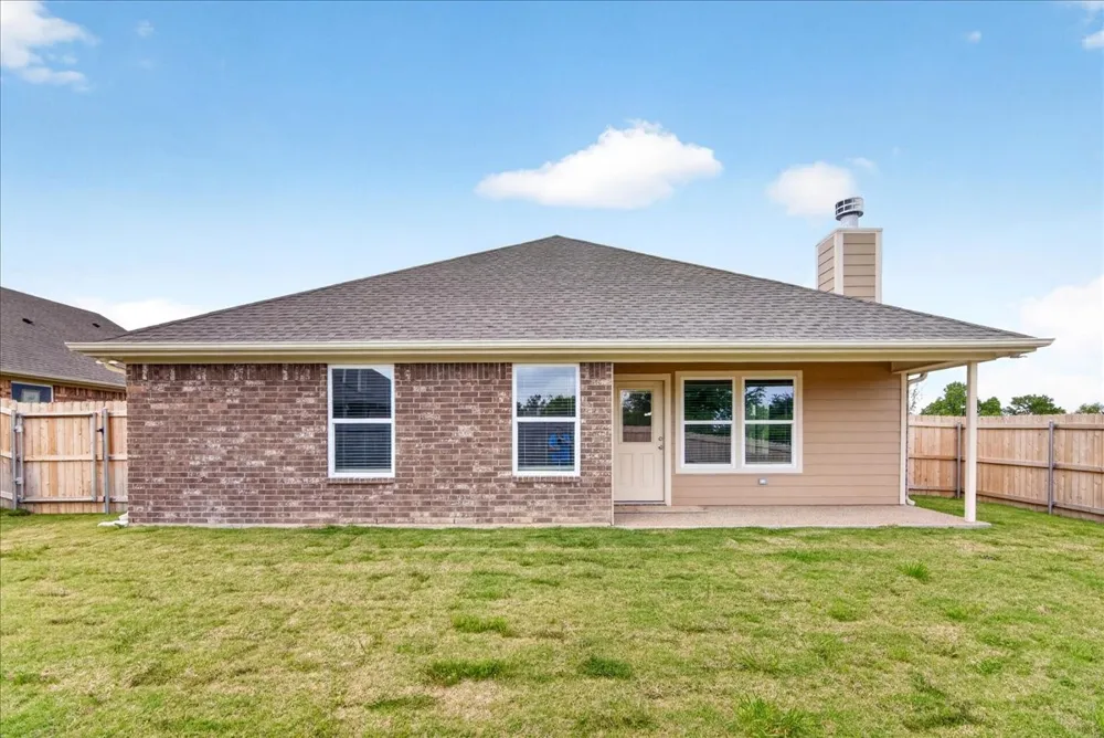 2509 Yoder Lane Robinson, TX 76706