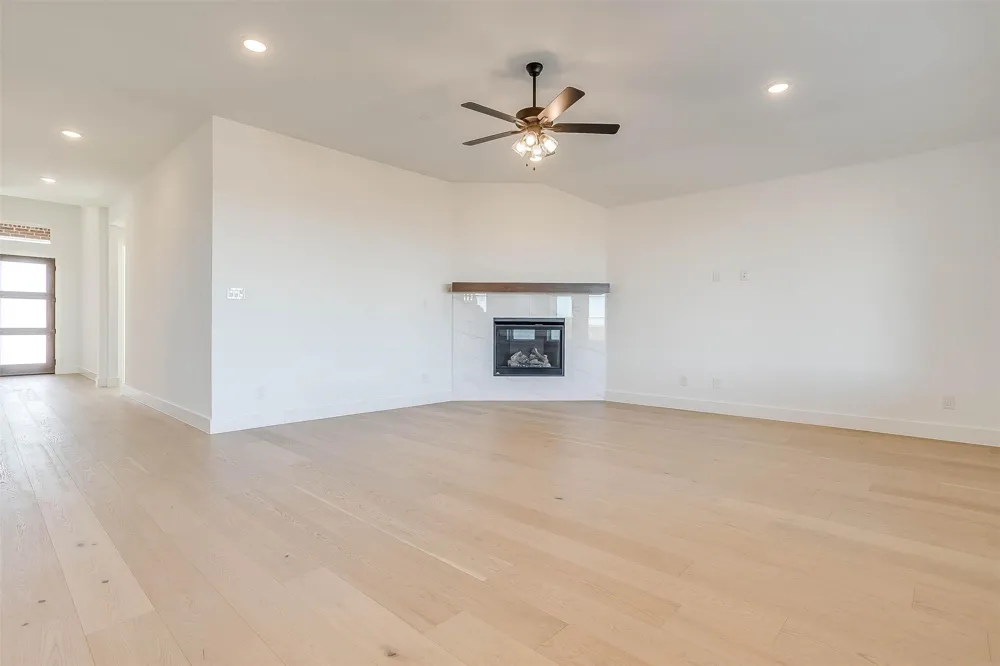 826 Feathergrass Court W Haslet, TX 76052