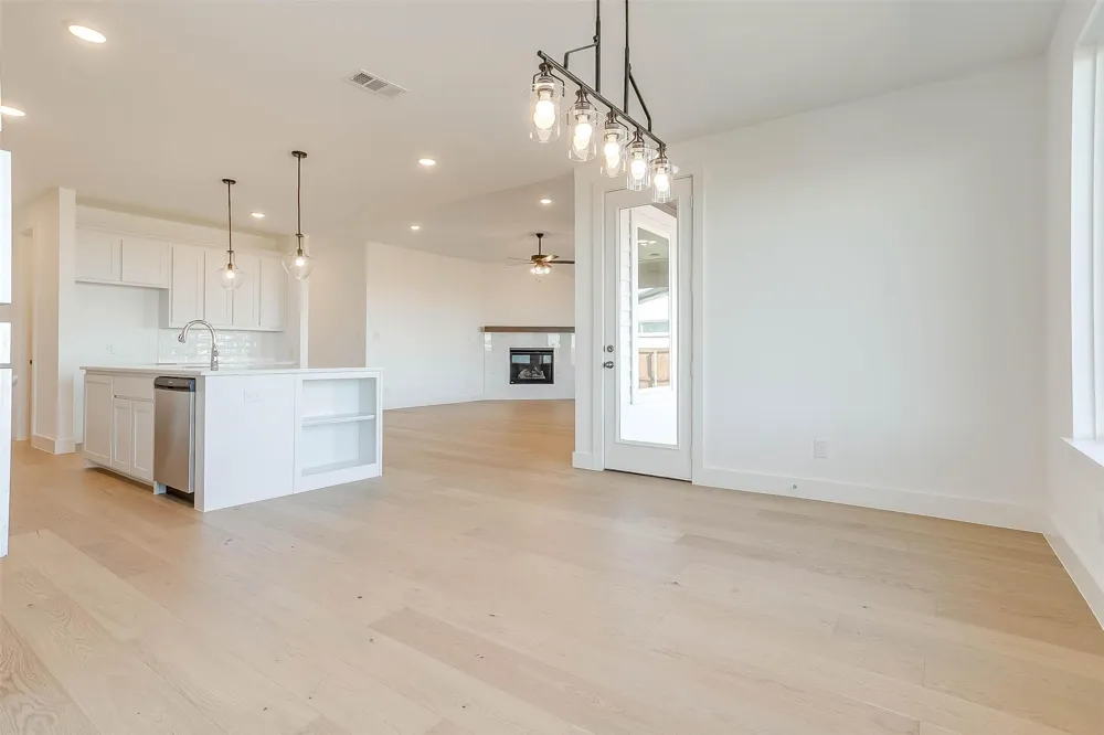 826 Feathergrass Court W Haslet, TX 76052