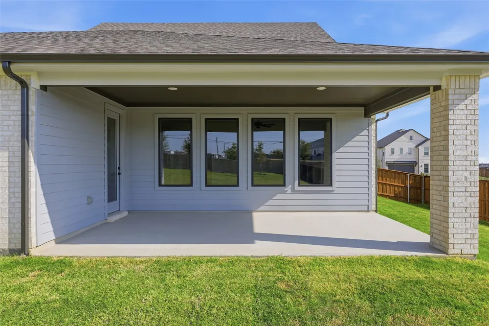 826 Feathergrass Court W Haslet, TX 76052