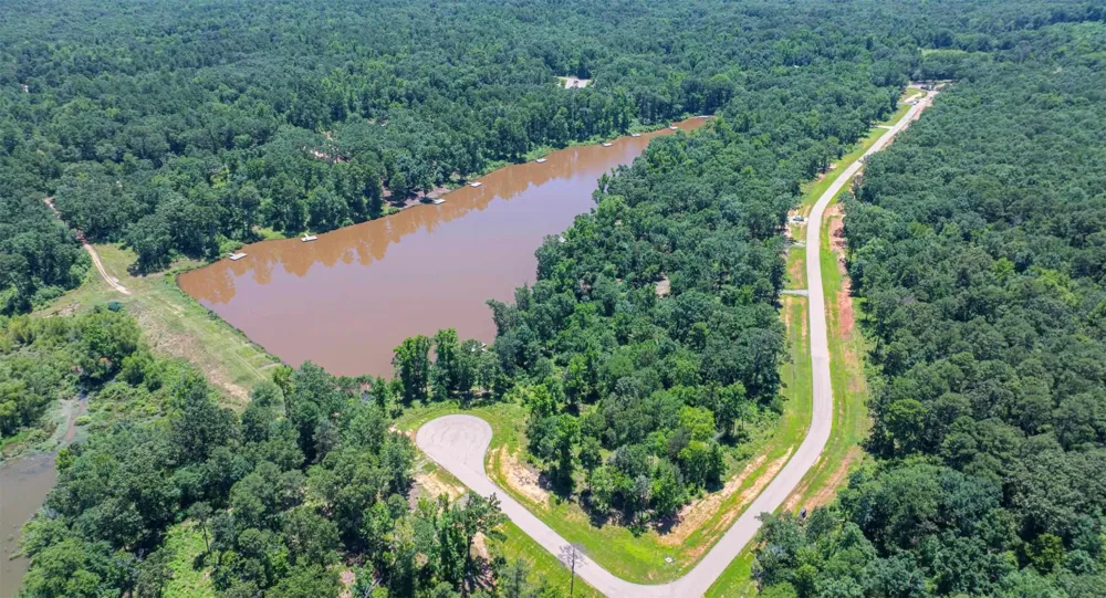 PR 52415 Leesburg, TX 75451