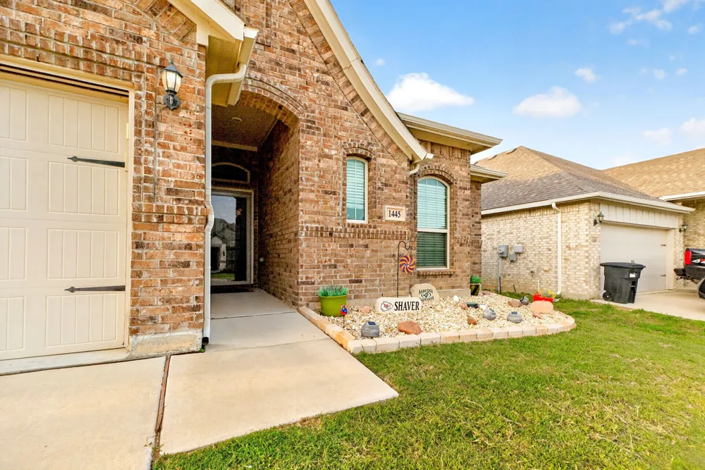 1445 Eagle Nest Drive Pelican Bay, TX 76020