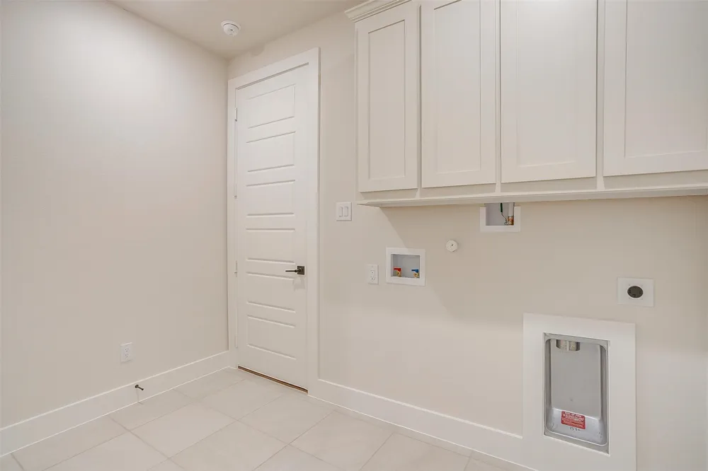 806 Feathergrass Court E Haslet, TX 76052
