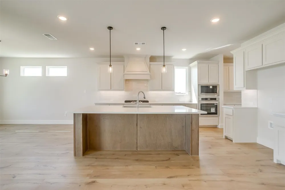 806 Feathergrass Court E Haslet, TX 76052