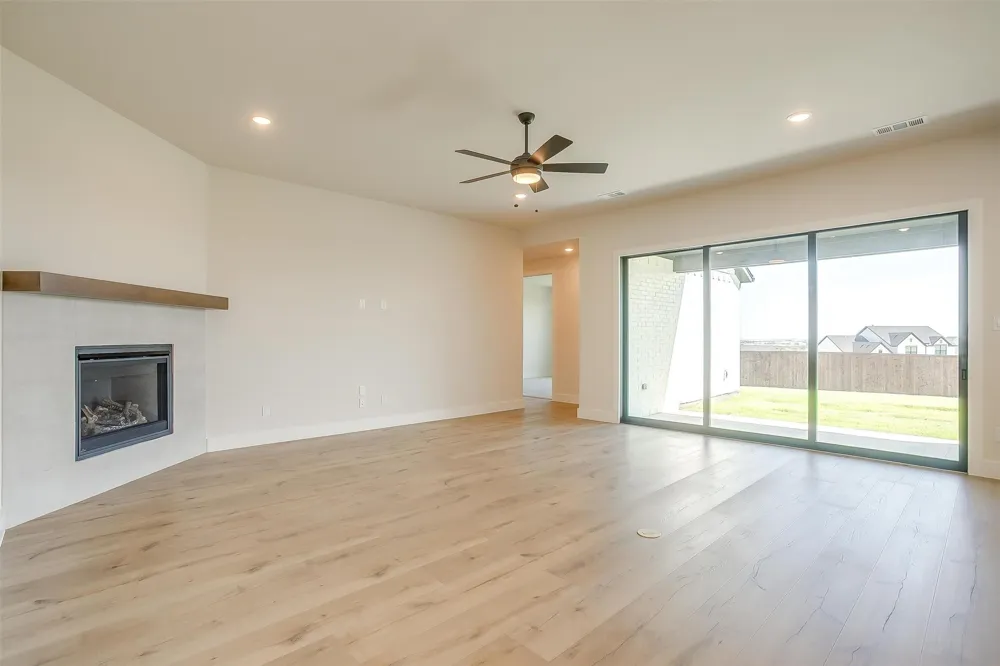 806 Feathergrass Court E Haslet, TX 76052