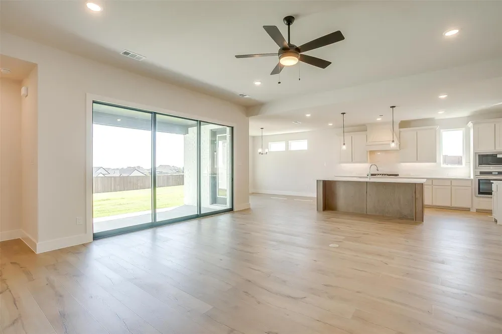 806 Feathergrass Court E Haslet, TX 76052