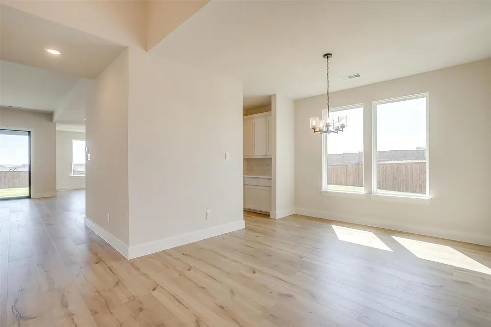 806 Feathergrass Court E Haslet, TX 76052