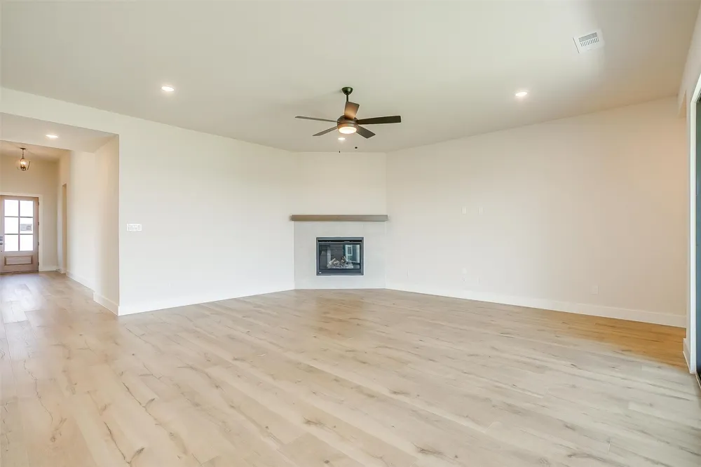 806 Feathergrass Court E Haslet, TX 76052