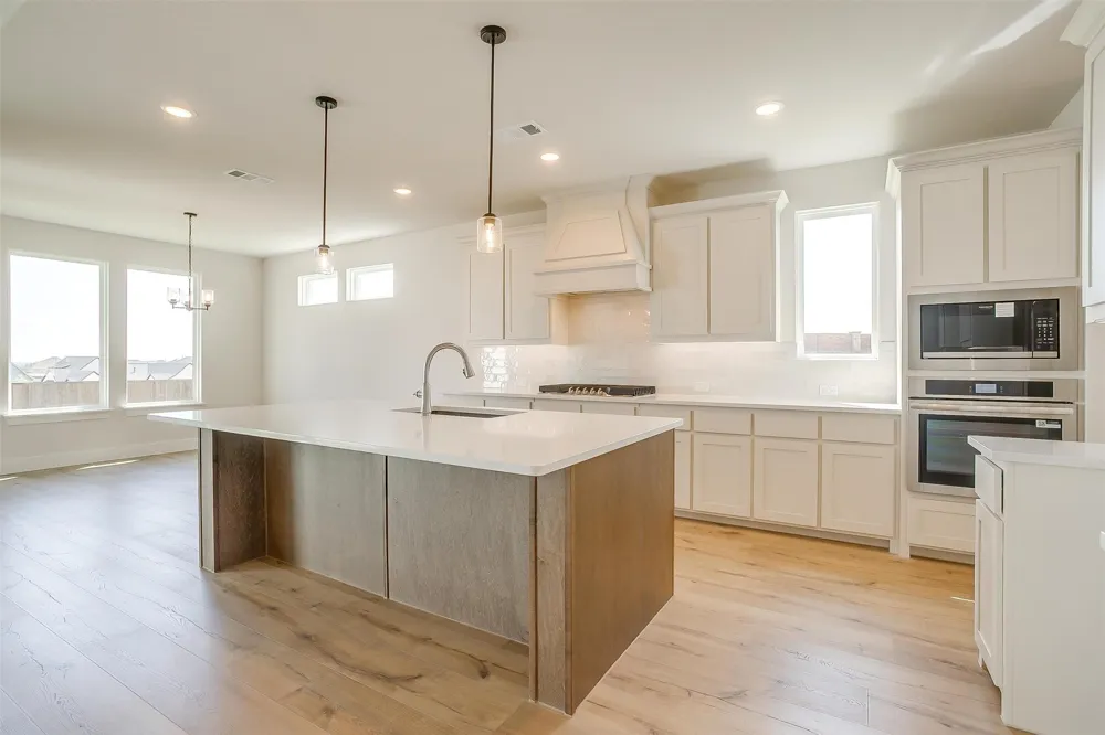 806 Feathergrass Court E Haslet, TX 76052
