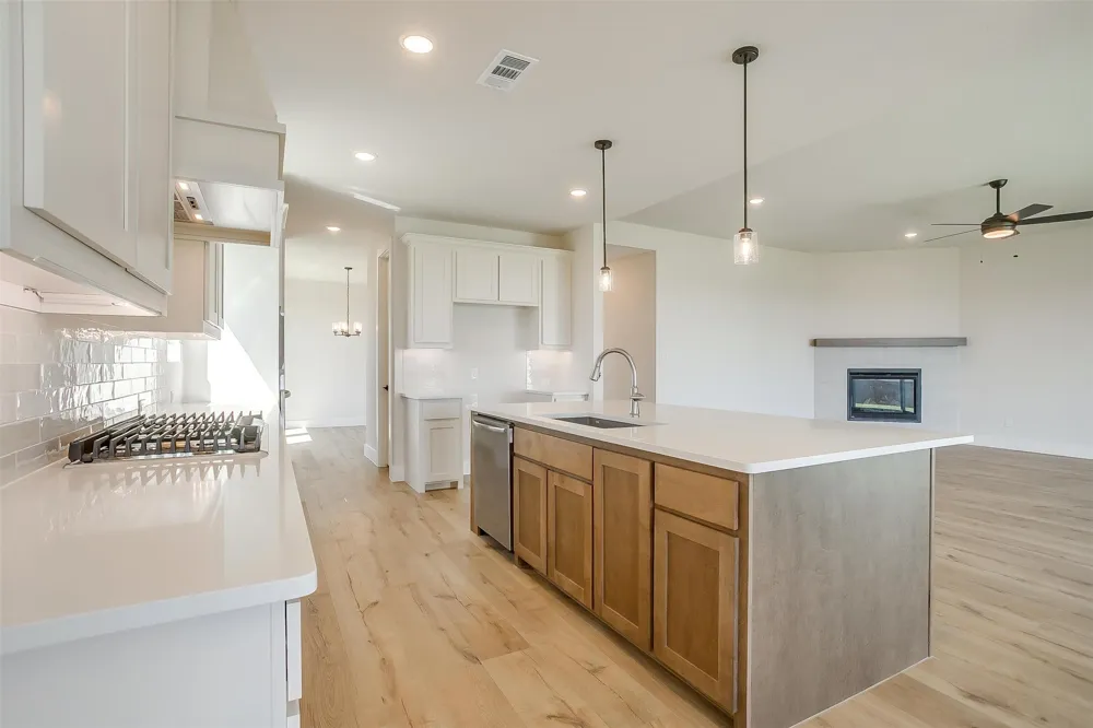 806 Feathergrass Court E Haslet, TX 76052