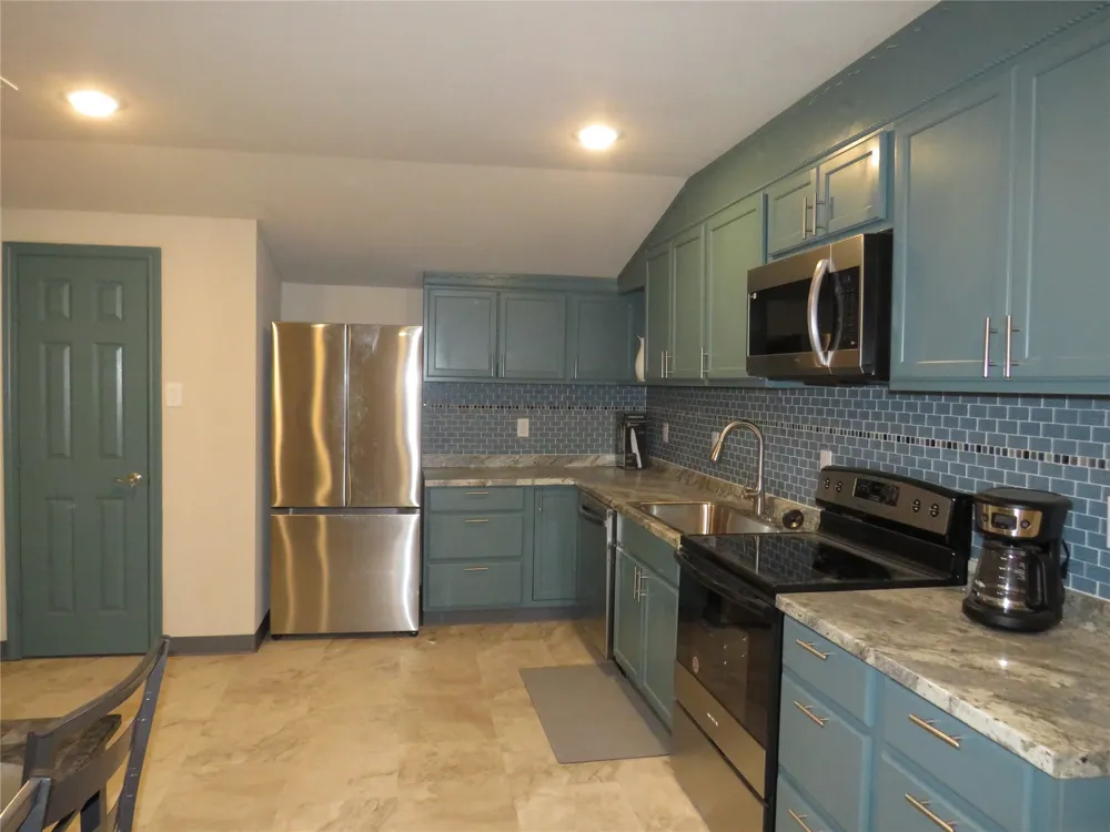 12069 Joyce Lane #7 Roanoke, TX 76262
