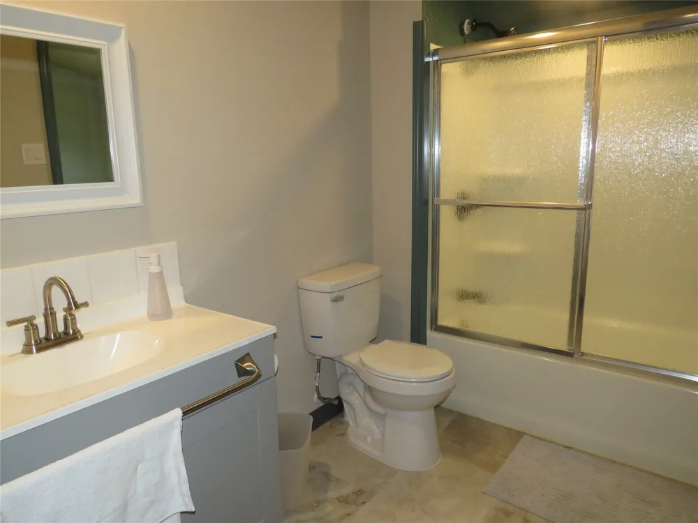12069 Joyce Lane #7 Roanoke, TX 76262