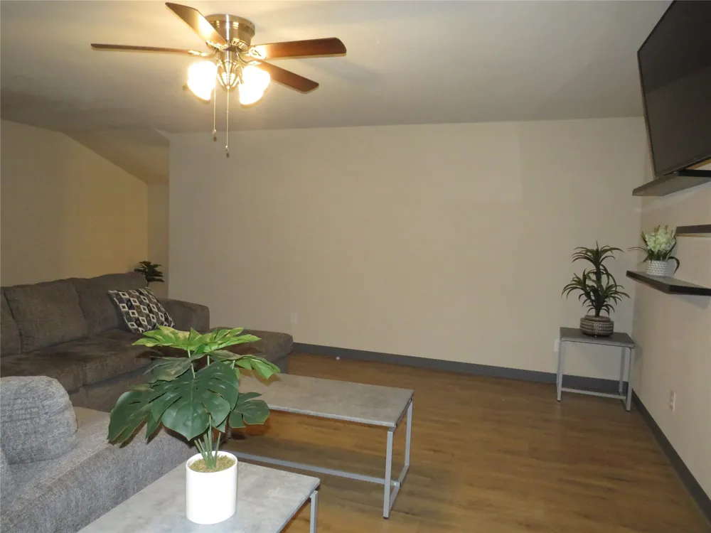 12069 Joyce Lane #8 Roanoke, TX 76262